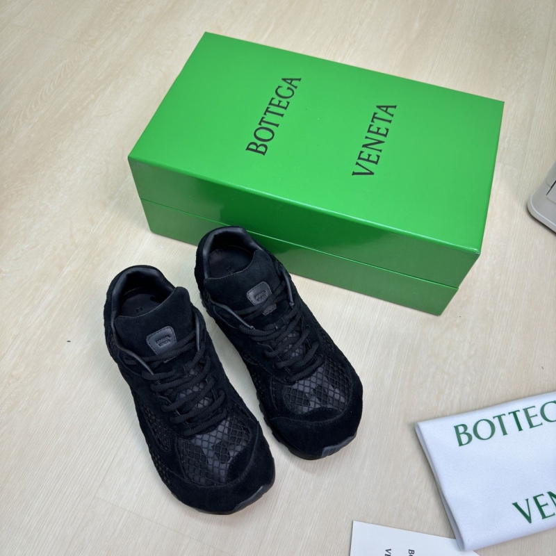 bo*te*ga Ve*ne*ta casual shoes